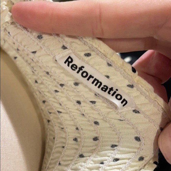 Reformation Nina Top in Pepper Polka Dot Print - Picture 7 of 8